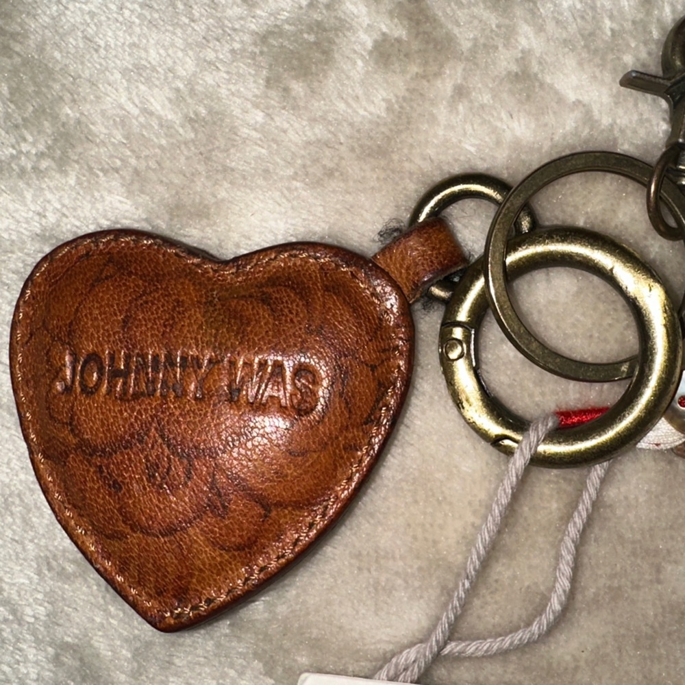 Johnny Was Brown Leather Heart Keychain - Picture 2 of 7